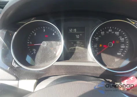 2015 Volkswagen Jetta 2.0L Tdi Se z USA, uszkodzony, nr VIN 3VW3A7AJ7FM321143